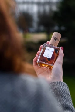 Parfum Naturel Raffiné Pour Femme "ELLE'ÉGANTE" Format 50ml -Boutique Ipheos 8868c3acb295d43b9d7c6754f3cb9976 parfum elleegante 5554