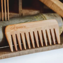 Peigne En Bambou Sans Manche Et Dents Larges -Boutique Ipheos a36712be464a2735904e0d9567fdca74 3129 peigne sans manche