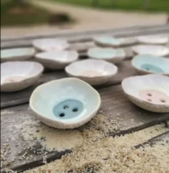 Porte Savon Bio Lavable "Imanol" Artisanal Et Fabriqué En France -Boutique Ipheos a924c1ca9af0e2ccb701cfbf8e20570e porte savon 3