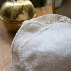 Boutique Ipheos -Boutique Ipheos f26bb00f4ffb2bd2f5658ad38356e6ff disque a demaquiller bambou 1 570x570 1